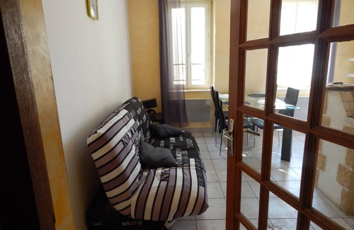 Coursan Apartment | TO SEE Very good value for money for 2 bedrooms