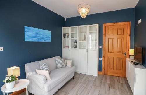 Skerries House | To The Beach!