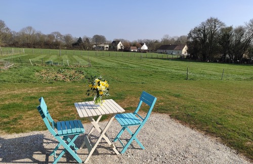 Colombiers House | "to the happiness of the Landes" New accommodation near Alençon and the forest