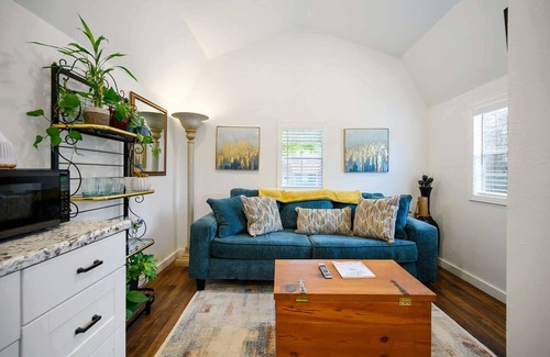 Broken Bow Cabin | To the Moon Cozy Studio for 2