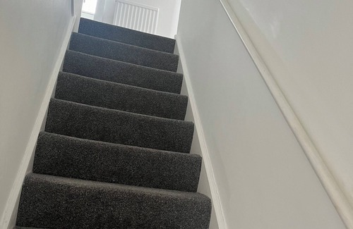 Morriston House | To your convenience, day,week or monthly.