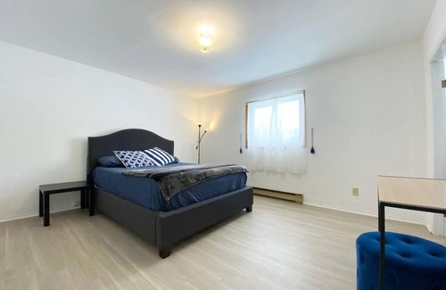 Tobermory House | Tobermory Cozy Lighthouse Cottage -locate 3min from downtown