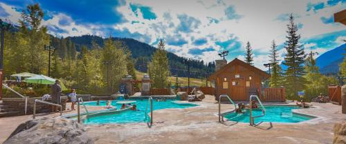 East Kootenay Apartment | Toby Creek Lodge by StayIn