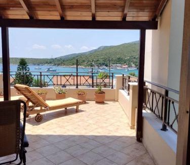 Poseidonio House | TOBY's HOUSE