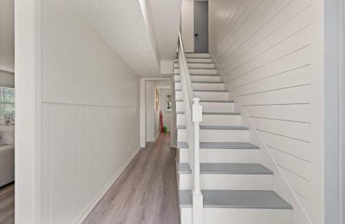 East Beach House | Toddy Cottage - 1812 Ocean Road