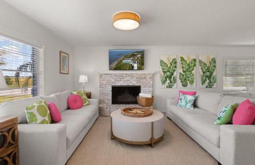 East Beach House | Toddy Cottage - 1812 Ocean Road