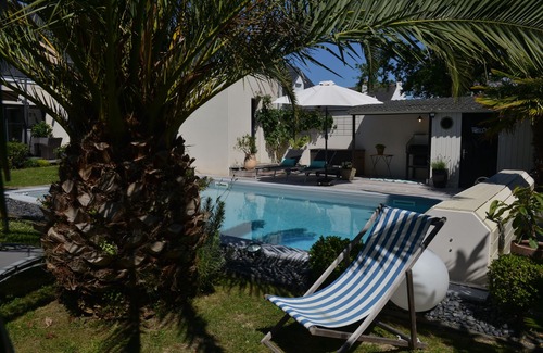 Quimiac Villa | TOEN BIHAN, family home with swimming pool, close to beaches (100 m)
