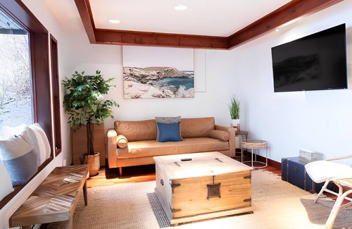 Tofino Hotel | Tofino Oceanfront Hotel Suite 3