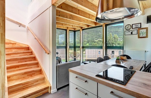 Motz Condo | Toit-Terrasse Privée ! Au bord de Natura 2000
