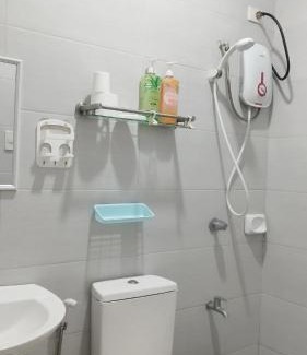Legazpi Apartment | Tokai's CC House