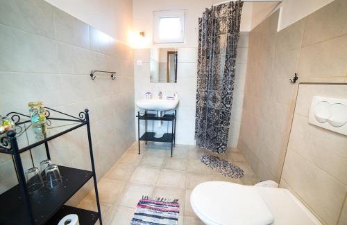 Szerencs House | Tokaj Hill Panorama Guesthouse