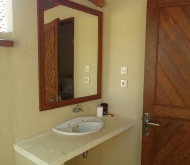 Goris House | Toke Menjangan