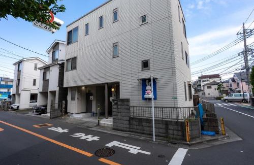 Nishikoiwa Villa | Tokyo Koiwa European Luxury Mansion 4 Bedrooms2 ToiletsEV HanedaNarita Direct Max 8 Guests