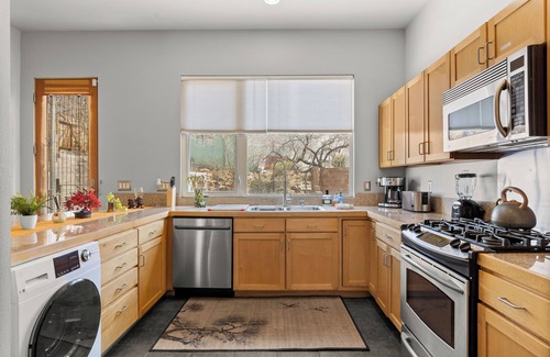 Albuquerque House | "tokyo Ryokan Home in Hidden Dessert Oasis"