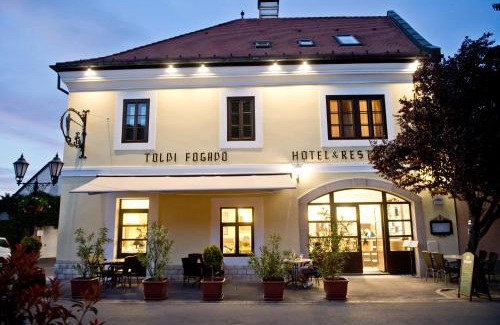 Tokaj Hotel | Toldi Fogadó