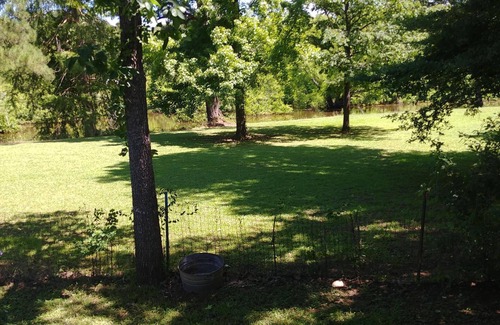 Negreet Cabin | Toledo Bend Cabin on the Creek