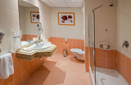 Mobarak City Hotel | Tolip Family Club Borg El Arab