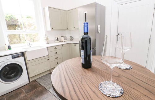 Corbridge Cottage | TOLL HOUSE, with open fire in Corbridge