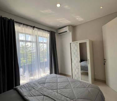 Gresik House | Toll Transit Home