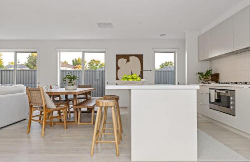 Ballarat East House | Tollhouse