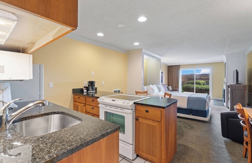 Tolovana Park Hotel | Tolovana Inn