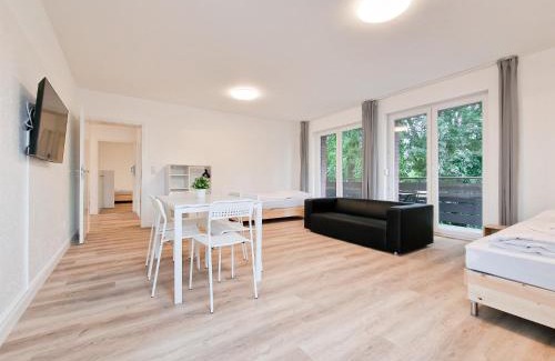 Hoisten Apartment | Tolstov Apartments - 4 Room Apartments - 30 Min Messe DUS