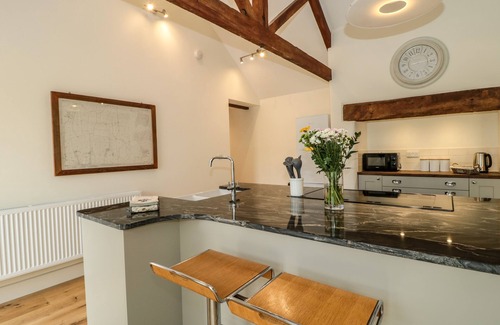Yeovil Cottage | Tom's Barn