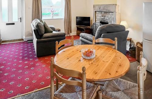 Caldwell House | Tom's Cottage