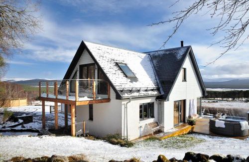 Grantown-on-Spey House | Tom's Lodge