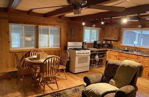 Irons Cabin | Toma trail cozy cabin salmon are in the Rivers small game is around corner