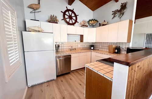 Inverness Hotel | Tomales Bay Resort and Marina