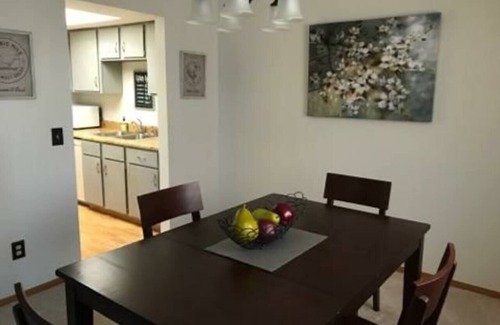 Sioux Falls Apartment | Tomar Park Apt 2 - KP101APT2