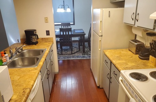 Sioux Falls Apartment | Tomar Park Apt 4 - KP101APT4