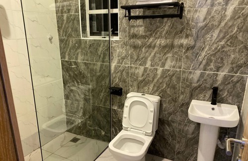 Igwuruta Hotel | Tomking Legacy Hotel