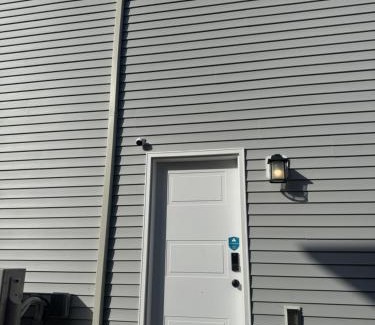 Moncton Apartment | Tommy Place