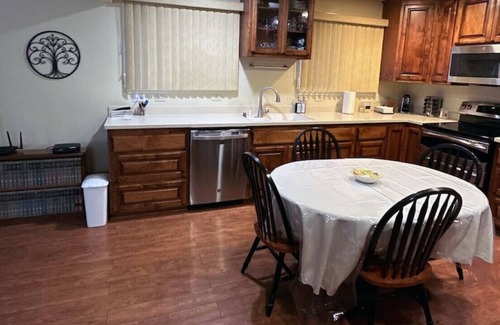 Covell Park House | Tomodachi House - The Perfect Getaway for All!