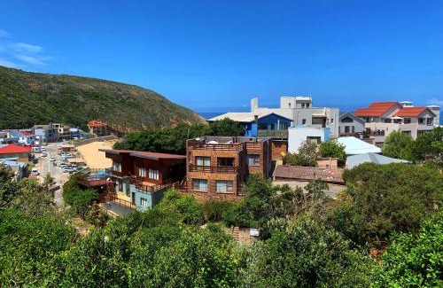 Herolds Bay House | Toms Cabin