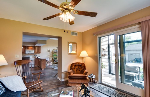 Tonawanda House | Tonawanda Vacation Rental ~ 13 Mi to Niagara Falls