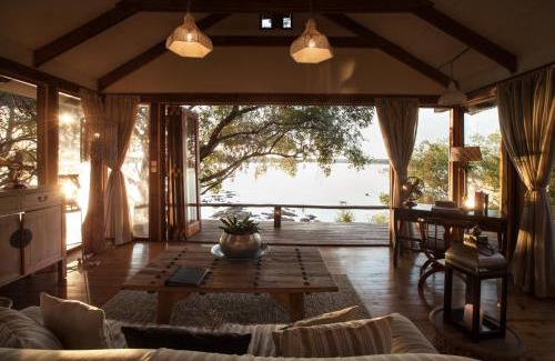 Simonga Cabin | Tongabezi