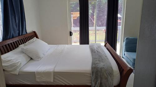 Neiafu House | Tongan Homestay