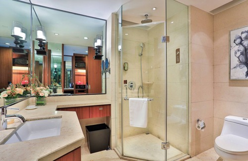 Tonglu County Hotel | Tonglu World Trade SSAW Boutique Hotel