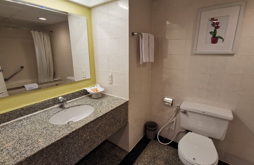 Bang Kho Laem Hotel | Tongtara Riverview Hotel