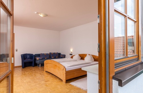 Eschbach House | Toni's Tenne