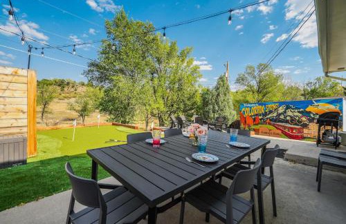 West Colorado Springs House | Tonka Estate Backyard Oasis w Hot Tub & Sauna