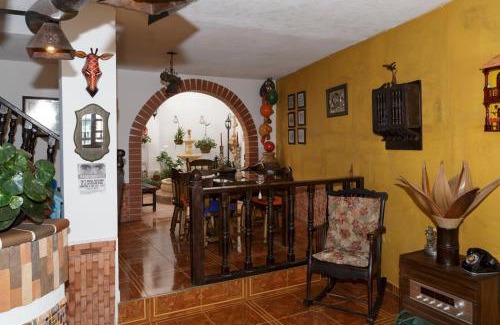 Iza House | Tonsuca