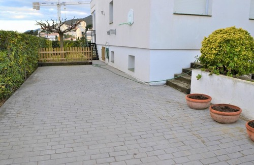 Llanca Apartment | TONYINES 3 Fantastic apartment with terrace and sea views