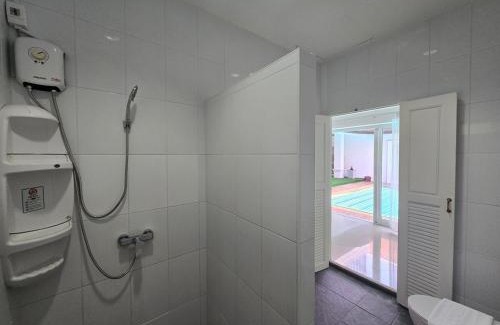 Nong Prue Villa | Toongklom Talman Pool Villa 4BR at Pattaya