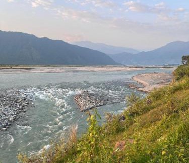 Jaigaon Hotel | Toorsa Riverside Resort