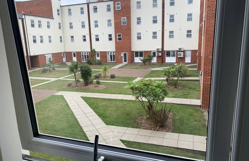 Ipswich Apartment | Toothbrush Apartments - Ipswich Nr Train - Ranelagh Rd