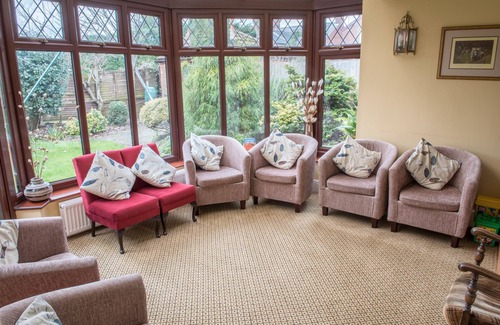 Ipswich House | Toothbrush Rooms at Lattice Lodge